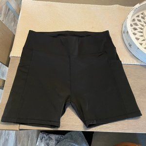 Biker Shorts with Pockets- 6 inch seem